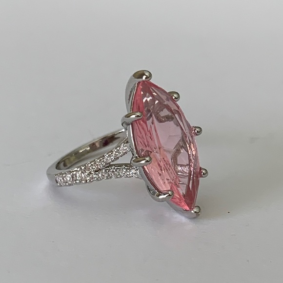 **SOLD**NEW Large Pink Marquise Cut Diamond Size 7 - Picture 2 of 4